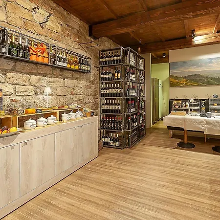 Отель Asisium Boutique Ассизи