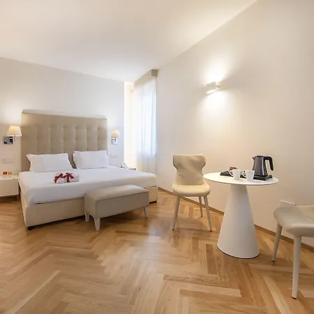 Hotel Asisium Boutique 4*