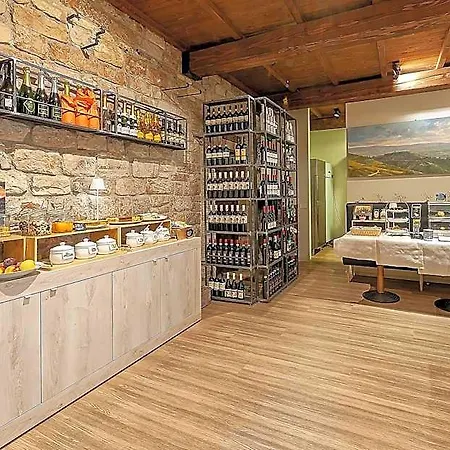 Asisium Boutique מלון אסיסי