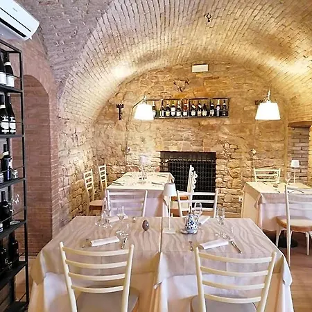 Asisium Boutique מלון אסיסי