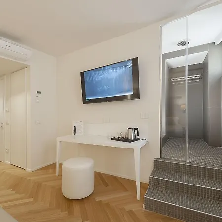 Asisium Boutique Hotel 4*