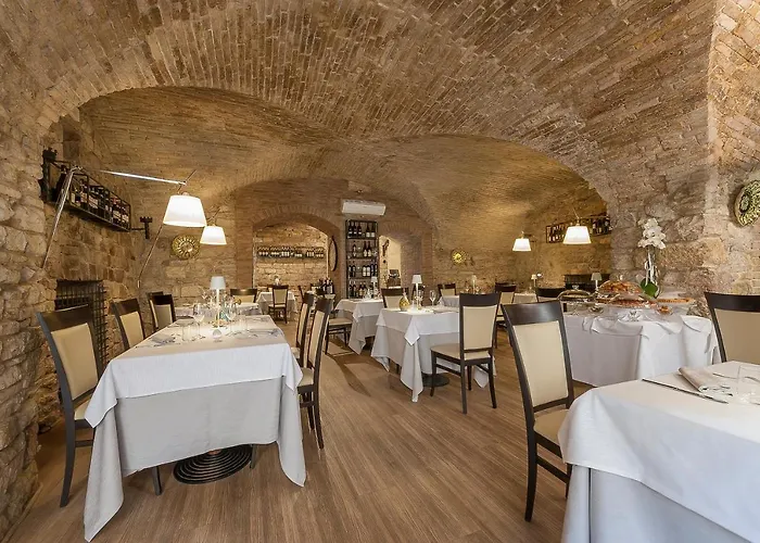 Hotel Asisium Boutique 4*