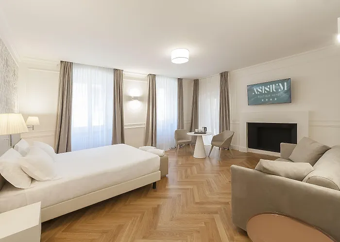 Asisium Boutique Hotel 4*